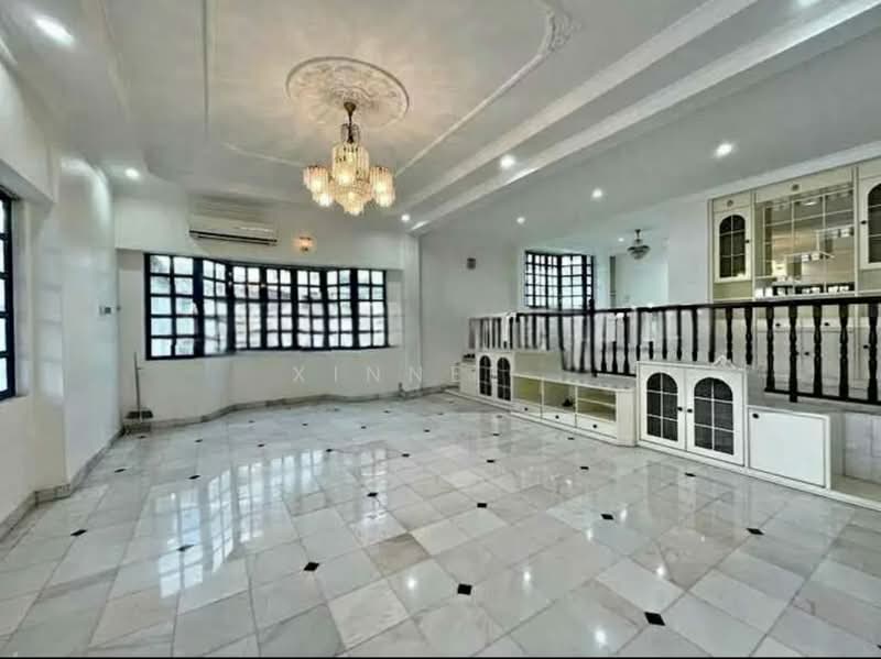 Rumah Berkembar untuk Dijual di Taman Lumba Kuda (Ayer Itam) - Xinnee . - Living Room - PropertyGuru.com.my