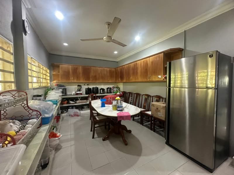 Rumah Berkembar untuk Dijual di Reservoir Garden (Ayer Itam) - Xinnee . - Kitchen - PropertyGuru.com.my