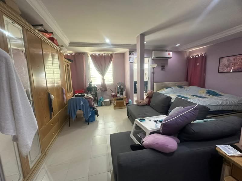 Rumah Berkembar untuk Dijual di Reservoir Garden (Ayer Itam) - Xinnee . - Living Room - PropertyGuru.com.my