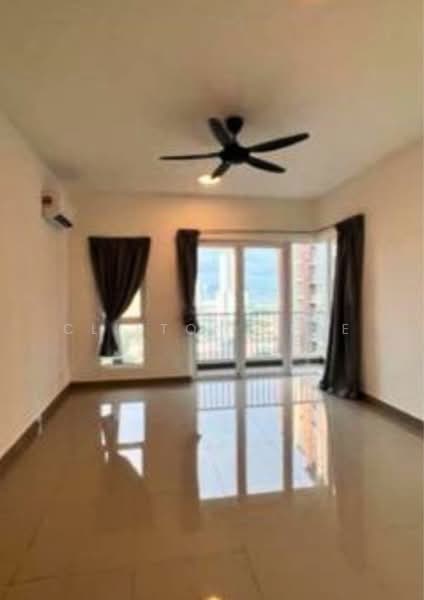 Kondominium untuk Dijual di Setia Sky Ville - Clifton Chee - Living Room - PropertyGuru.com.my