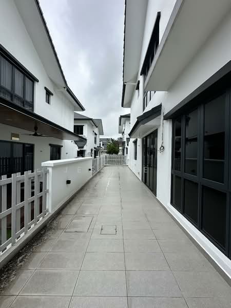Semi-Detached House for Sale in Shah Alam (Selangor) - Jess Tee - Exterior - PropertyGuru.com.my