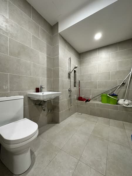 Semi-Detached House for Sale in Shah Alam (Selangor) - Jess Tee - Bathroom - PropertyGuru.com.my