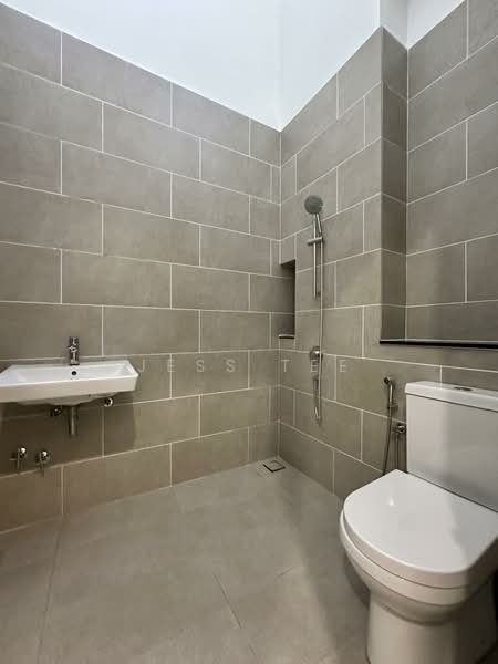 Semi-Detached House for Sale in Shah Alam (Selangor) - Jess Tee - Bathroom - PropertyGuru.com.my