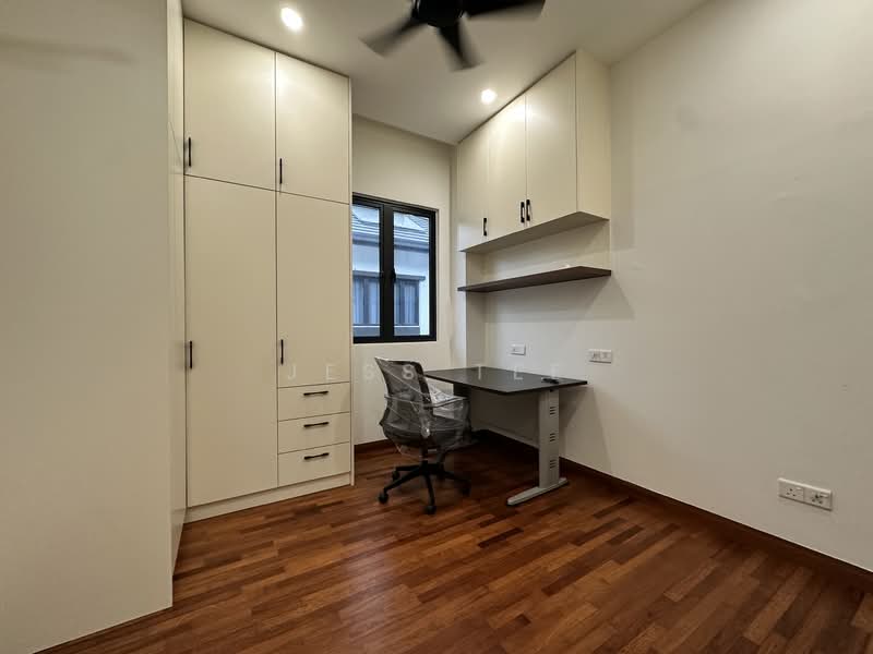 Semi-Detached House for Sale in Shah Alam (Selangor) - Jess Tee - Study - PropertyGuru.com.my