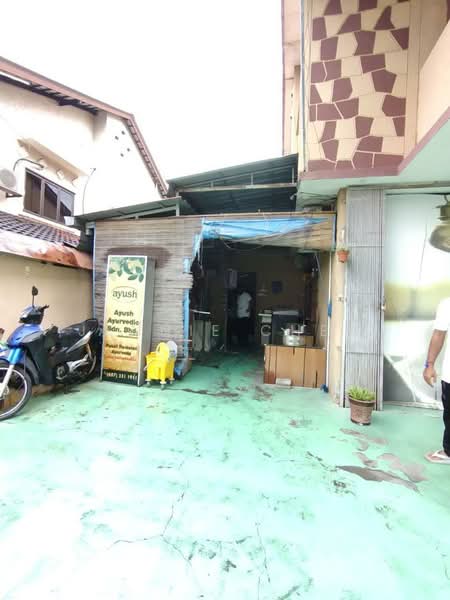 Commercial Bungalow for Rent in Taman Melodies (Johor Bahru) - Jennie Chew - Exterior - PropertyGuru.com.my