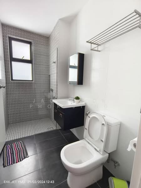 Semi-Detached House for Sale in Setia Alam (Selangor) - Jack Khor Phor Jiing - Bathroom - PropertyGuru.com.my