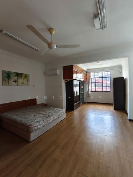Rumah Berkembar untuk Dijual di Lintas Square (Kota Kinabalu) - Janice Tay - PropertyGuru.com.my