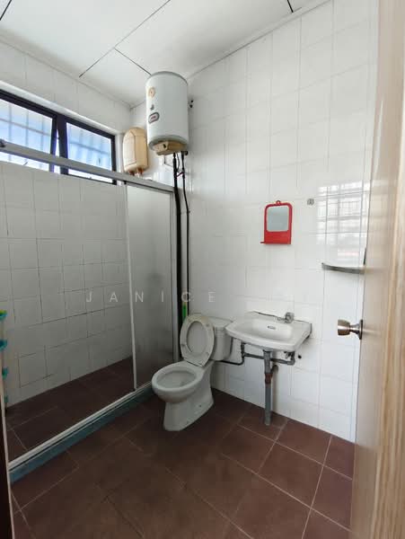 Rumah Berkembar untuk Dijual di Lintas Square (Kota Kinabalu) - Janice Tay - PropertyGuru.com.my