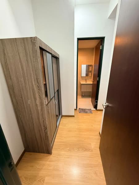 Condominium for Rent at Kings Bay @ Country Garden Danga Bay - Eldwin Soh - Bathroom - PropertyGuru.com.my