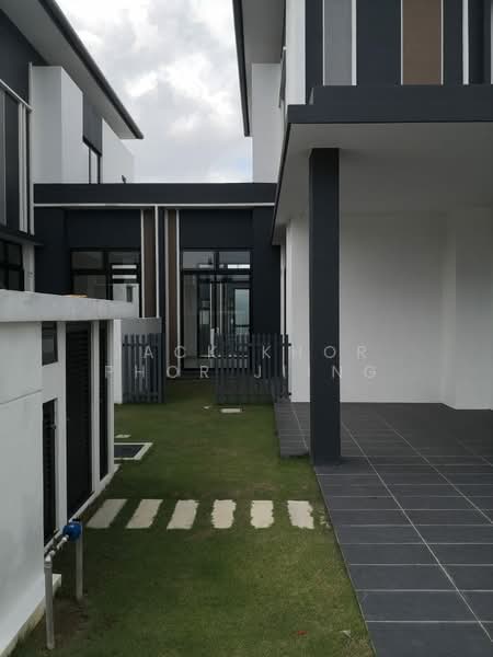 Semi-Detached House for Sale in Setia Alam (Selangor) - Jack Khor Phor Jiing - Exterior - PropertyGuru.com.my