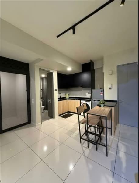 Servis Apartment untuk Disewa di The Era @ Duta North - Benson Ng - Kitchen - PropertyGuru.com.my