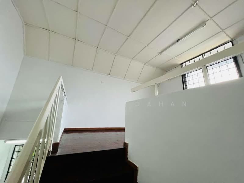 2.5-storey Terraced House for Sale in Ampang Jaya (Ampang) - Noraini Dahan - Interior - PropertyGuru.com.my