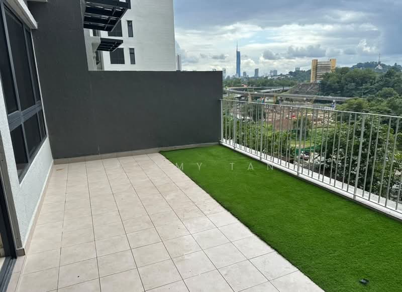 Servis Apartment untuk Disewa di The Era @ Duta North - TOMMY TAN - Balcony - PropertyGuru.com.my