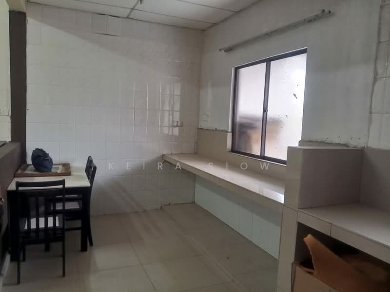 Rumah Berkembar untuk Dijual di Taman Kolam Air (Johor Bahru) - Keira Siow - PropertyGuru.com.my