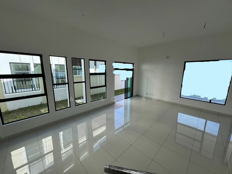 Rumah Kluster untuk Dijual di Taman Impian Emas (Skudai) - Wallace Ang - Living Room - PropertyGuru.com.my