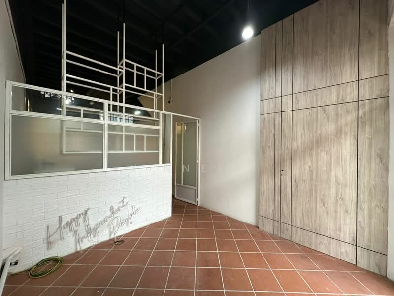 Shop / Office for Rent in Kampung Jawa Baru (George Town) - Xinnee . - Interior - PropertyGuru.com.my