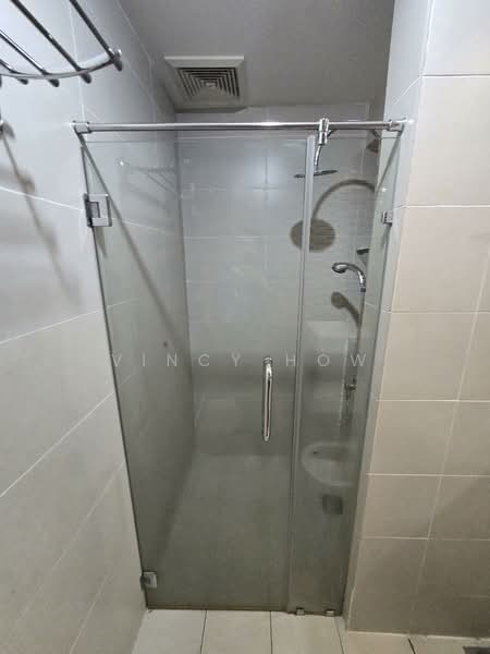 Servis Apartment untuk Disewa di Casa Residency - Vincy How - Bathroom - PropertyGuru.com.my