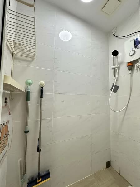 Service Residence for Rent at Country Garden Central Park - Eldwin Soh - Bathroom - PropertyGuru.com.my