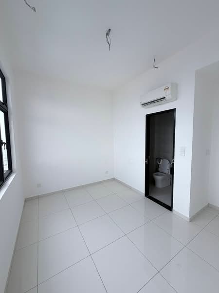 Servis Apartment untuk Dijual di Space Residency - Peggie Chua - Bathroom - PropertyGuru.com.my