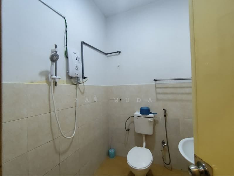 2-storey Terraced House for Sale in Taman Indah Klia (Sepang) - Zai Muda - PropertyGuru.com.my