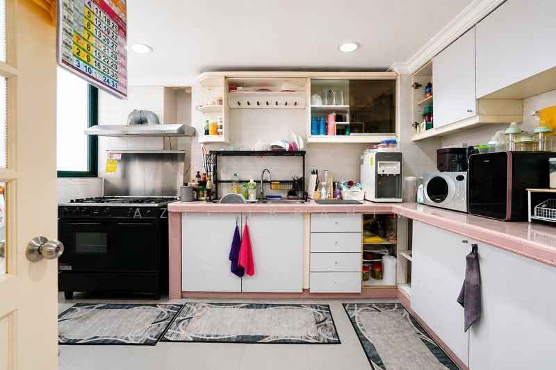 Condominium for Sale at Tiara Ampang - Azli Ibrahim - Kitchen - PropertyGuru.com.my