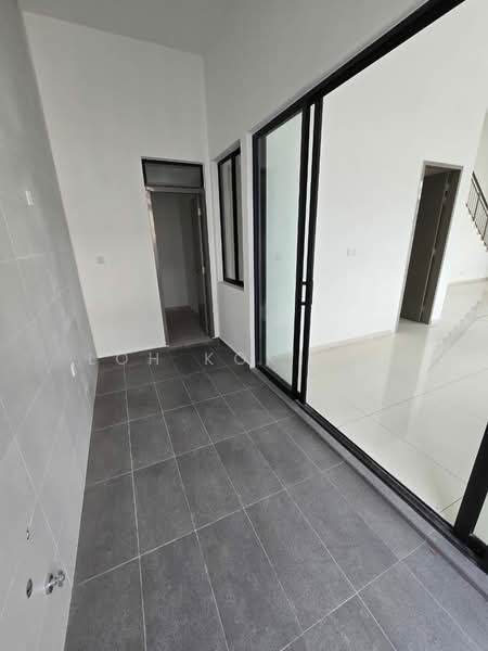 Rumah Kluster untuk Dijual di Austin Crest (Johor Bahru) - Loh Kok Hui - PropertyGuru.com.my