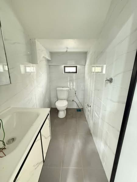 Rumah Berkembar untuk Dijual di Kampung Bahru (Johor Bahru) - Karl Lim - Bathroom - PropertyGuru.com.my