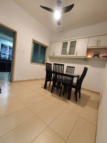 Rumah Teres untuk Dijual di Taman Mutiara Rini (Skudai) - Peggie Chua - Dining Room - PropertyGuru.com.my