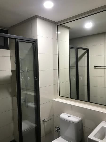 Service Residence for Sale at The Tamarind - Ang En Wen - Bathroom - PropertyGuru.com.my