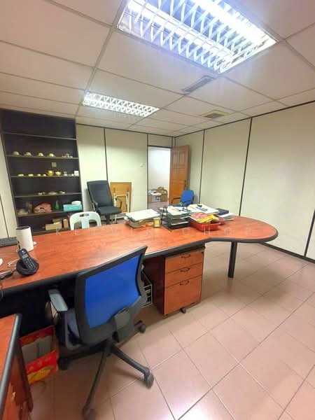 Kedai untuk Dijual di Bandar Baru Permas Jaya (Permas Jaya) - Kelvin Chop - Study - PropertyGuru.com.my