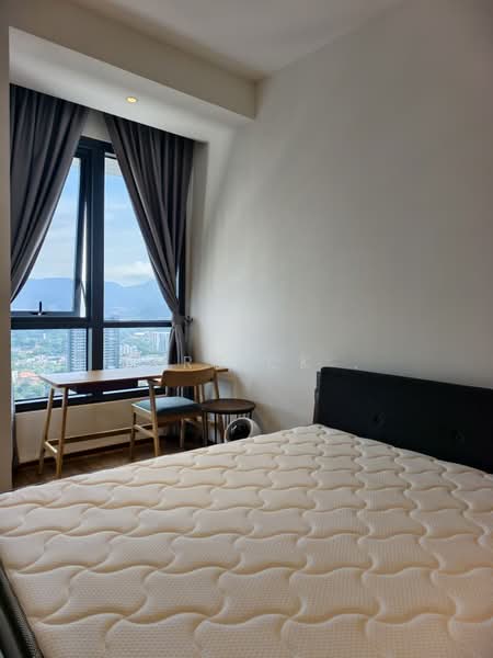 Servis Apartment untuk Disewa di Marriott Residence @ Gurney - Derrick . - Bedroom - PropertyGuru.com.my