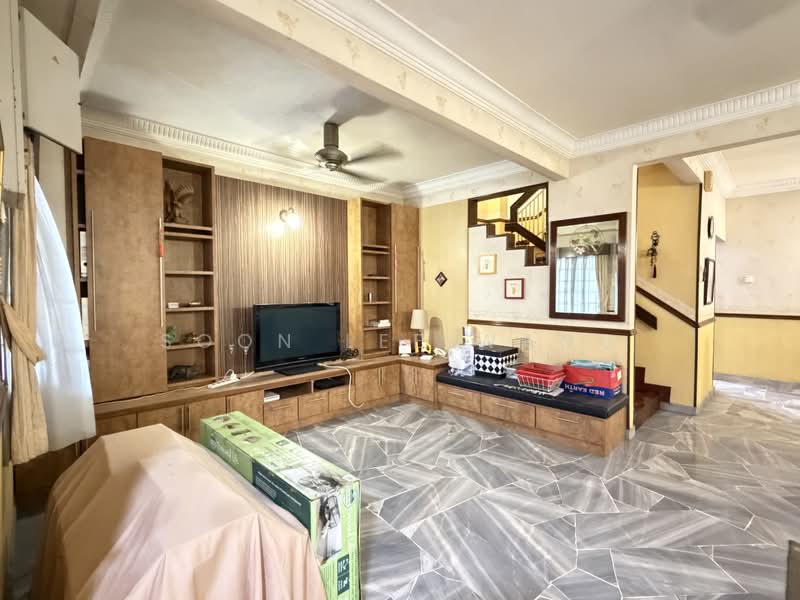 2-storey Terraced House for Sale in Bandar Utama (Selangor) - Soon Lee Wang - Living Room - PropertyGuru.com.my