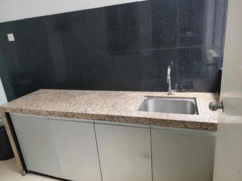 Condominium for Rent at Elit Heights @ Bayan City - Peggy Tan - Kitchen - PropertyGuru.com.my