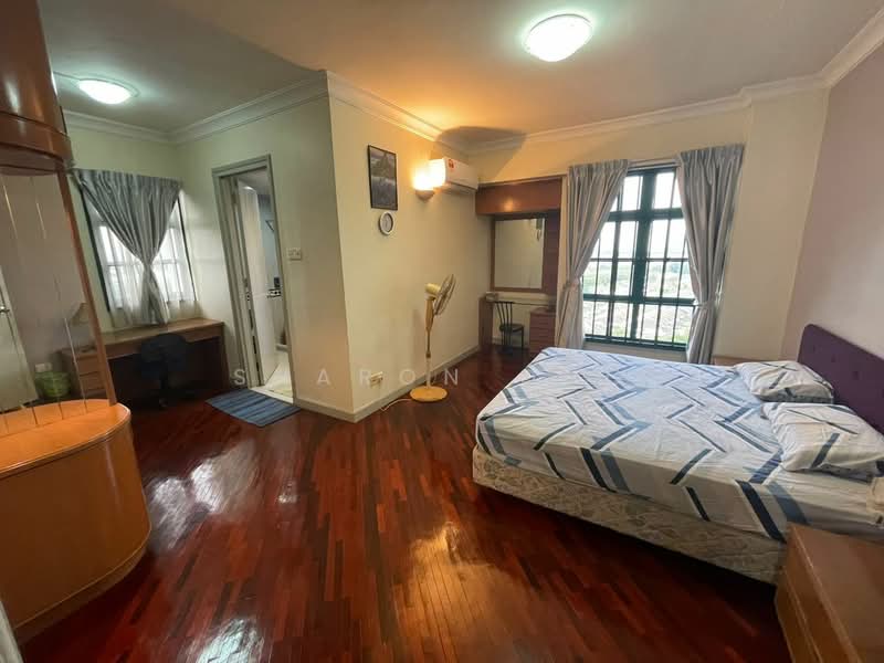Condominium for Sale at The Straits View Condominium - Sharon Ong - Bedroom - PropertyGuru.com.my