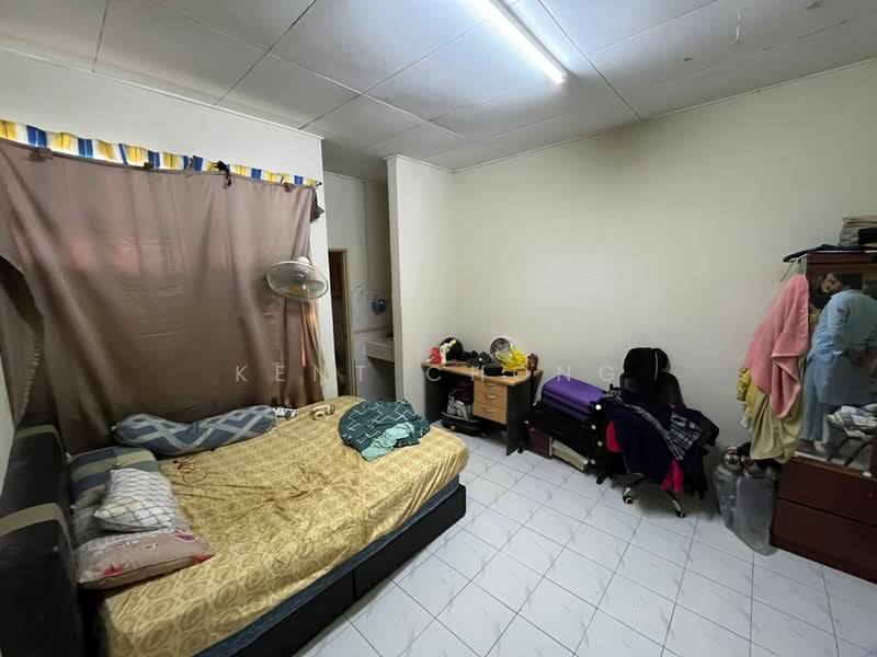 Bungalow for Sale in Taman Tasik Semenyih (Semenyih) - Kent Chong - Bedroom - PropertyGuru.com.my