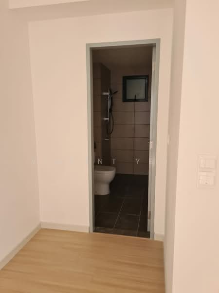 Service Residence for Sale at M Luna - Vincent Yeoh - Bathroom - PropertyGuru.com.my