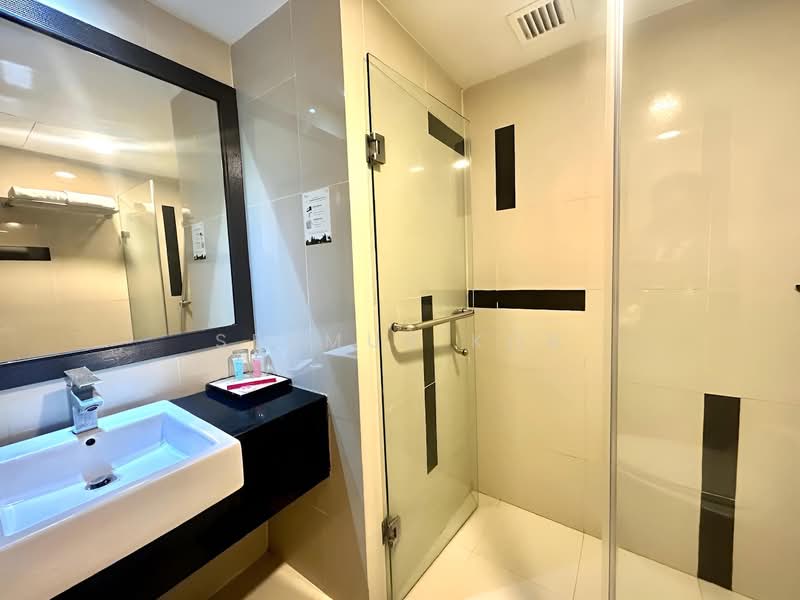 Hotel / Resort for Sale in Kampung Baru (KL City Centre) - Seamus Kor - Bathroom - PropertyGuru.com.my