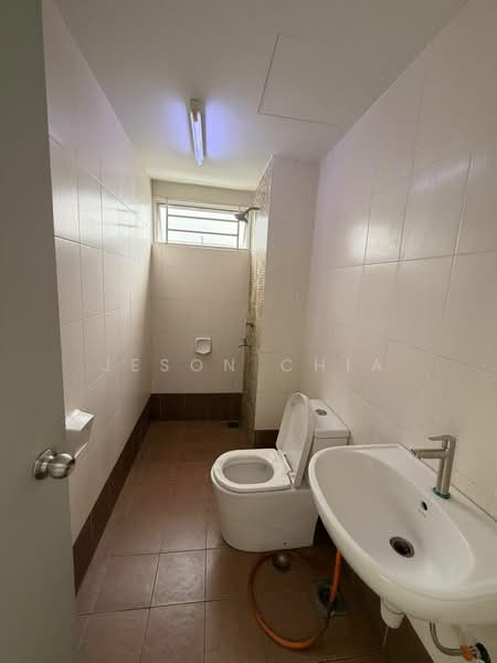 Kondominium untuk Disewa di Suasana Lumayan - Jeson Chia - Bathroom - PropertyGuru.com.my