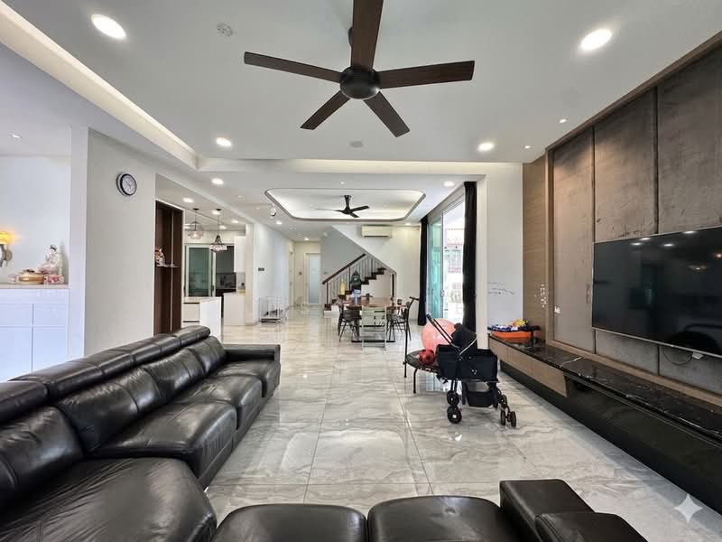 Rumah Banglo untuk Dijual di Setia Eco Park (Setia Alam) - Jess Tee - Living Room - PropertyGuru.com.my