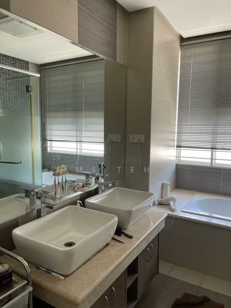 Rumah Teres 2.5 Tingkat untuk Dijual di Putra Heights (Subang Jaya) - Ms Teh - Bathroom - PropertyGuru.com.my