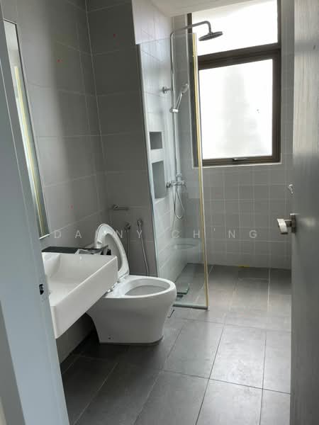 Kondominium untuk Dijual di Celesta Residency - Danny Ch'ng - Bathroom - PropertyGuru.com.my