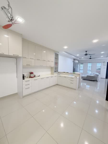 Rumah Teres 2 Tingkat untuk Disewa di Kajang (Selangor) - Calvin Kok - Kitchen - PropertyGuru.com.my