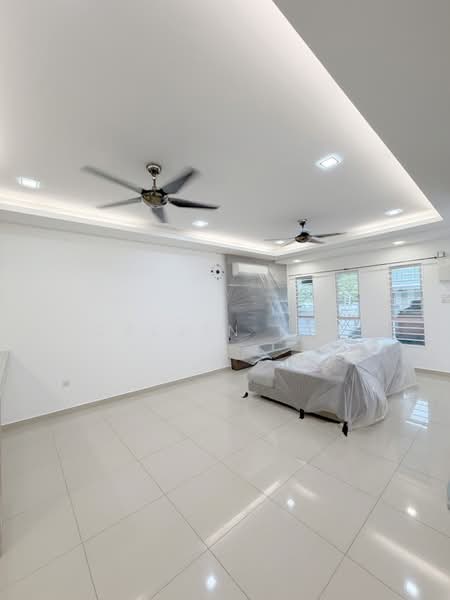 Rumah Teres 2 Tingkat untuk Disewa di Kajang (Selangor) - Calvin Kok - Living Room - PropertyGuru.com.my