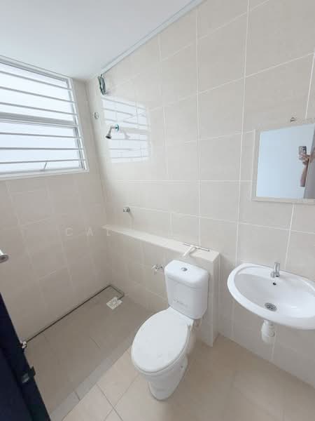 Rumah Teres 2 Tingkat untuk Disewa di Kajang (Selangor) - Calvin Kok - Bathroom - PropertyGuru.com.my