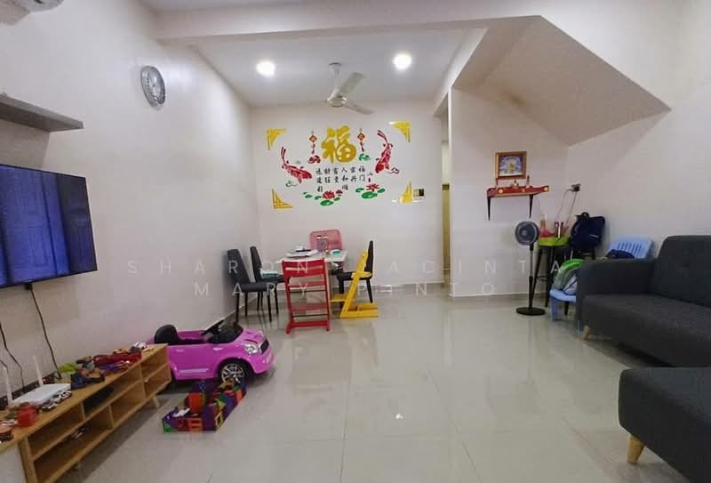Rumah Teres 2 Tingkat untuk Dijual di Seremban (Negeri Sembilan) - Sharon Jacinta Mary Pinto - Living Room - PropertyGuru.com.my