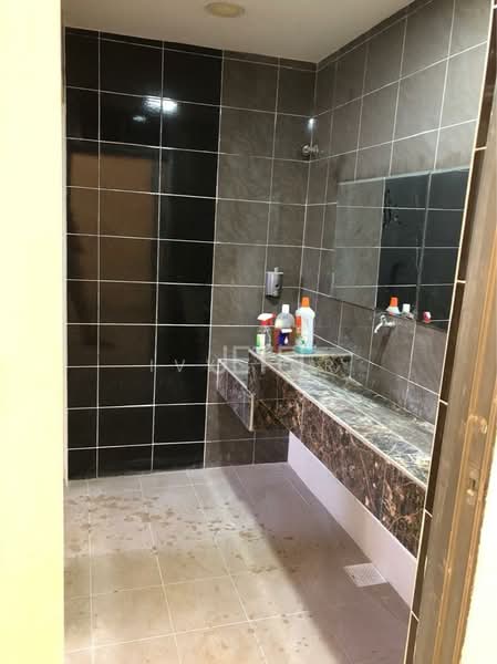 Kedai untuk Disewa di Canary Garden (Klang) - Ivy Por - Bathroom - PropertyGuru.com.my