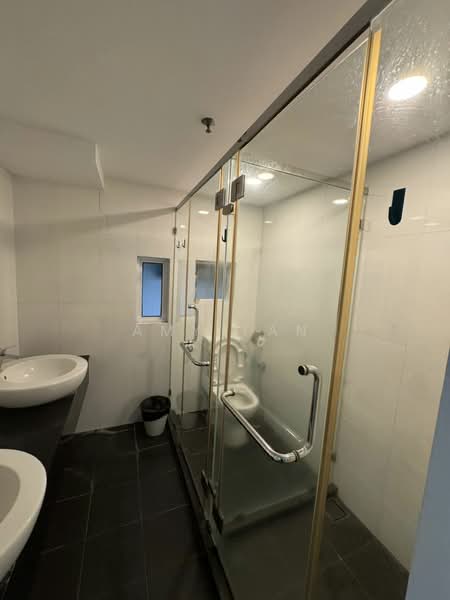 Service Residence for Rent at Maritime Suite - Amy Tan - Bathroom - PropertyGuru.com.my