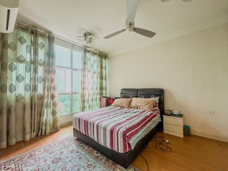 Servis Apartment untuk Dijual di Vista Alam - Ilman Nahri - Bedroom - PropertyGuru.com.my