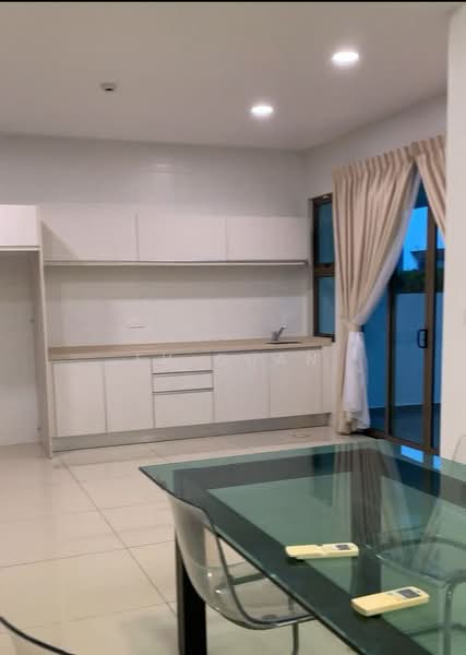 Rumah Berkembar untuk Disewa di East Ledang (Iskandar Puteri (Nusajaya)) - Fu Guan - Kitchen - PropertyGuru.com.my