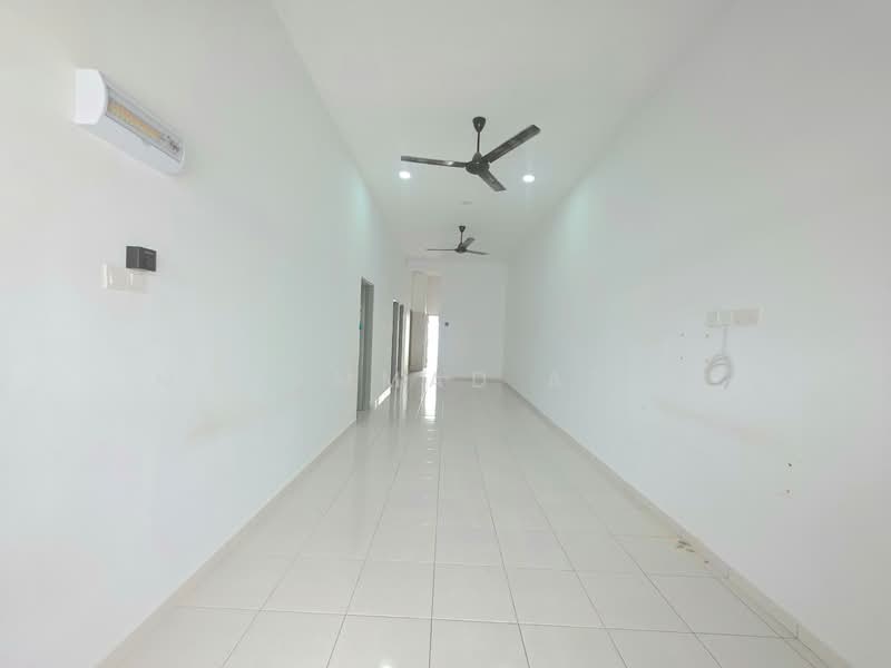 1-storey Terraced House for Sale in Kampung Pandan 1 (Kuantan) - Mohammad Azizi - PropertyGuru.com.my